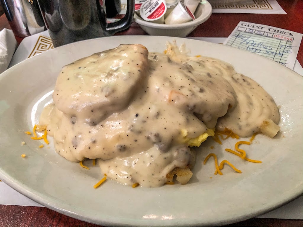 Stavs Diner | 2932 E Broad St, Columbus, OH 43209, USA | Phone: (614) 725-4330