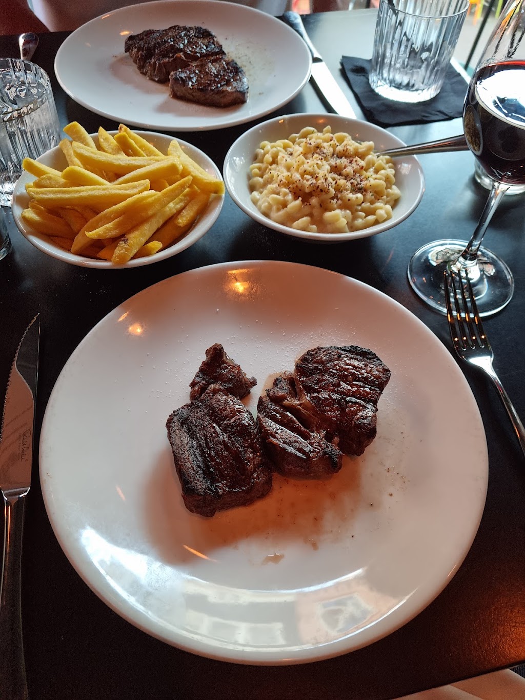 CAU Steak Restaurant | Damstraat 5, 1012 JL Amsterdam, Netherlands | Phone: 020 623 9632