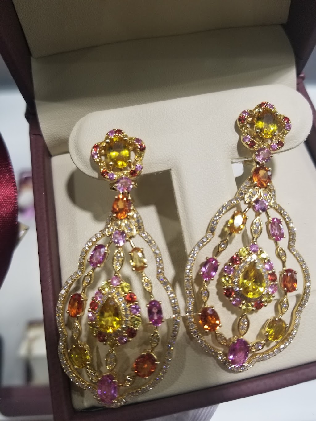 Reich Jewelers | 6770 US-9, Howell Township, NJ 07731, USA | Phone: (732) 942-9370