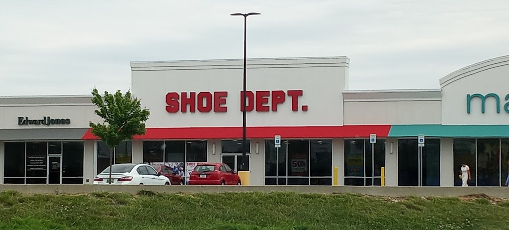 Shoe Dept. | Settlers Crossing, 1323 E Hackberry St Ste 106, Salem, IN 47167, USA | Phone: (812) 620-7495