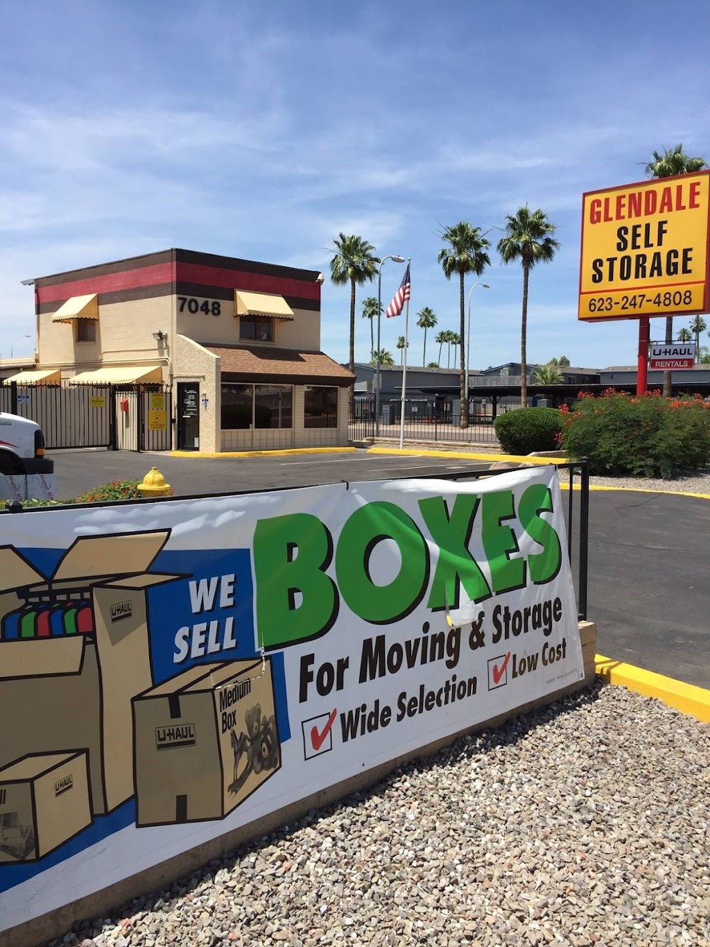 Glendale Self-Storage and U-Haul | 7048 N 43rd Ave, Glendale, AZ 85301 | Phone: (623) 247-4808