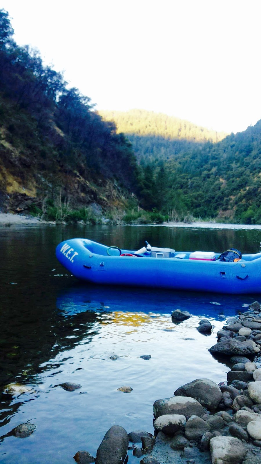 WET River Trips Middle Fork American River | 13384 Lincoln Way, Auburn, CA 95603, USA | Phone: (888) 723-8938