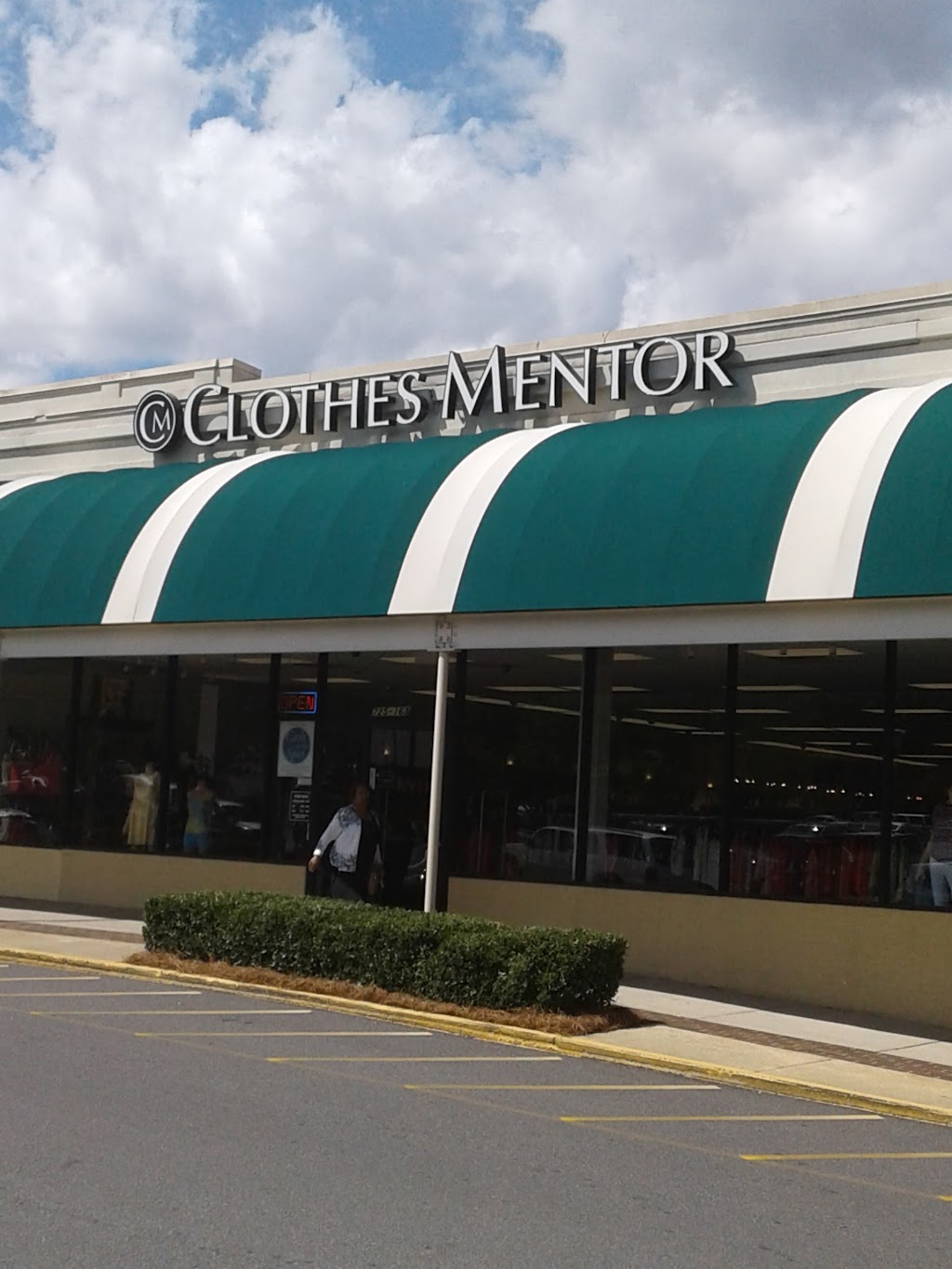 Clothes Mentor Rock Hill | 725 Cherry Rd Suite #163, Rock Hill, SC 29732, USA | Phone: (803) 328-0054