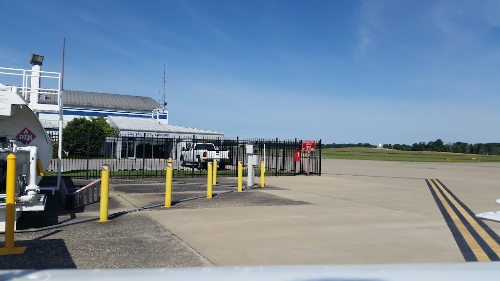 Capital City Airport | 90 Airport Rd, Frankfort, KY 40601, USA | Phone: (502) 564-3714