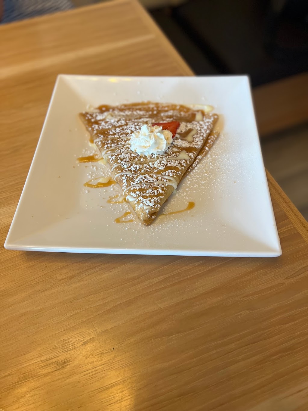 Le Petit Paris: Creperie and Beignets | 2555 E League City Pkwy Suite 120, League City, TX 77573, USA | Phone: (281) 339-7166