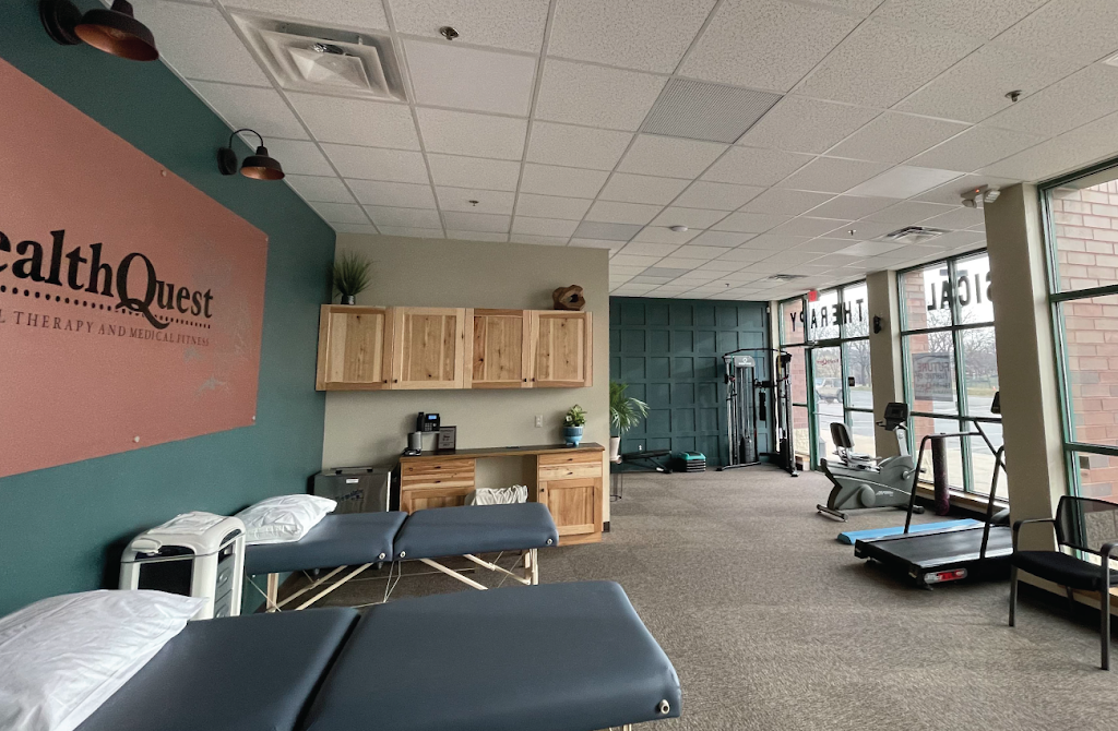 HealthQuest Physical Therapy - Pontiac | 3959 Centerpoint Pkwy #100, Pontiac, MI 48341, USA | Phone: (248) 707-1800