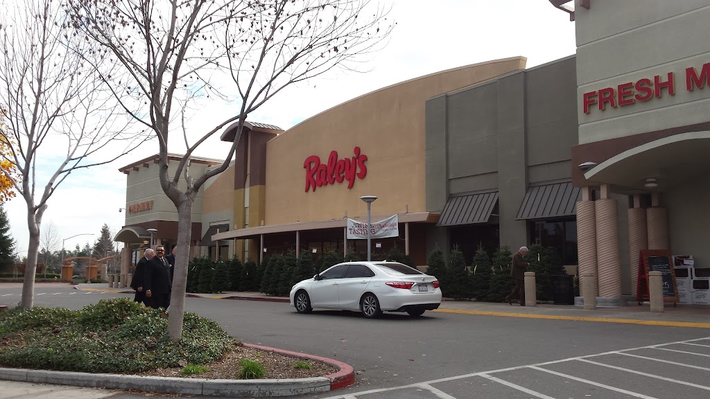 Raleys | 3020 Floyd Ave Suite 139, Modesto, CA 95355, USA | Phone: (209) 551-2050