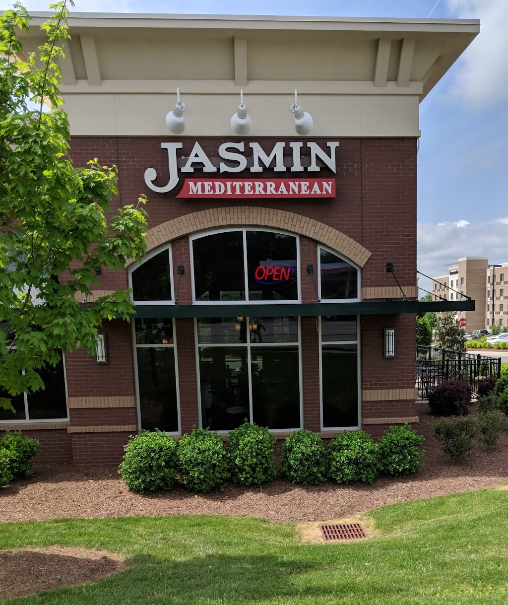 Jasmin & Olivz Mediterranean - Walnut | 1109 Ledsome Ln, Cary, NC 27511, USA | Phone: (919) 469-1112