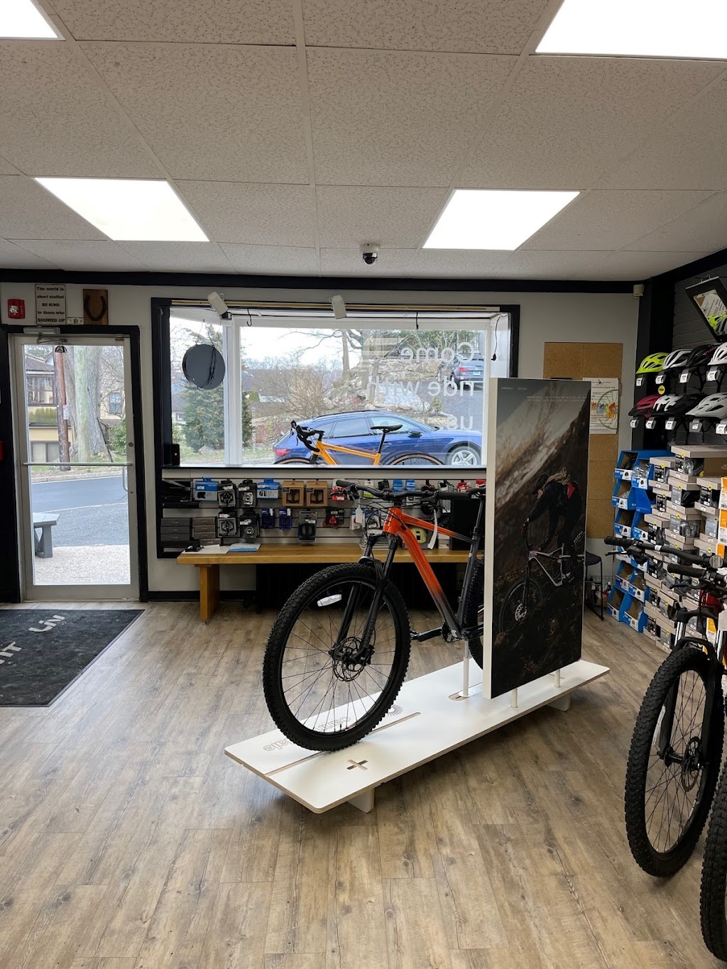 Bax Cycles (formerly Daves Cycle) | 78 Valley Rd, Greenwich, CT 06807, USA | Phone: (203) 661-7736