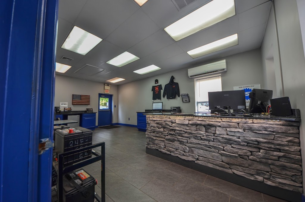 Telford Auto Repair & Tire | 645 S Main St, Telford, PA 18969 | Phone: (215) 723-9200