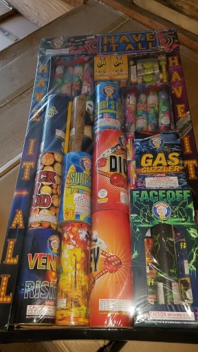 LaClair Wholesale Fireworks | 17617 SE 408th St, Enumclaw, WA 98022, United States | Phone: (253) 332-6710