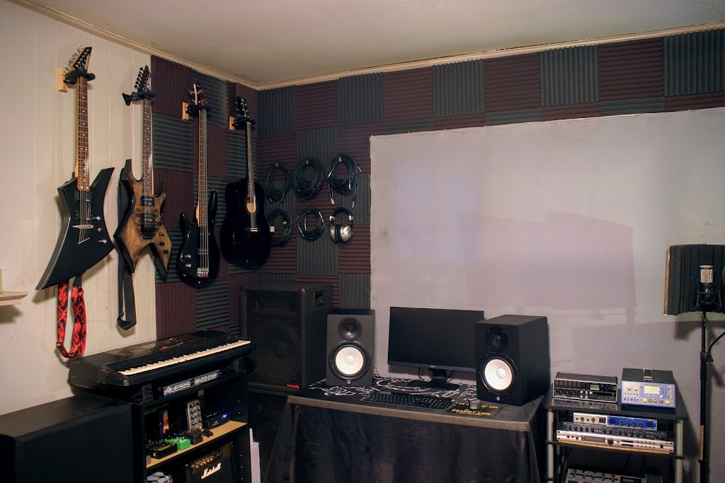 Audio Helm Studio | 213 Gloria Acres Rd, Stanley, NC 28164, USA | Phone: (704) 352-4603