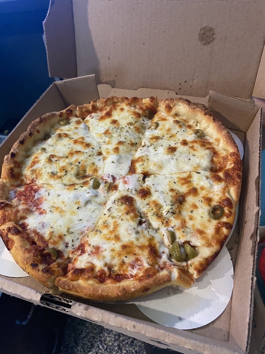 Vero Chicago Pizza | 40975 N Ironwood Rd, San Tan Valley, AZ 85140, USA | Phone: (480) 292-8686