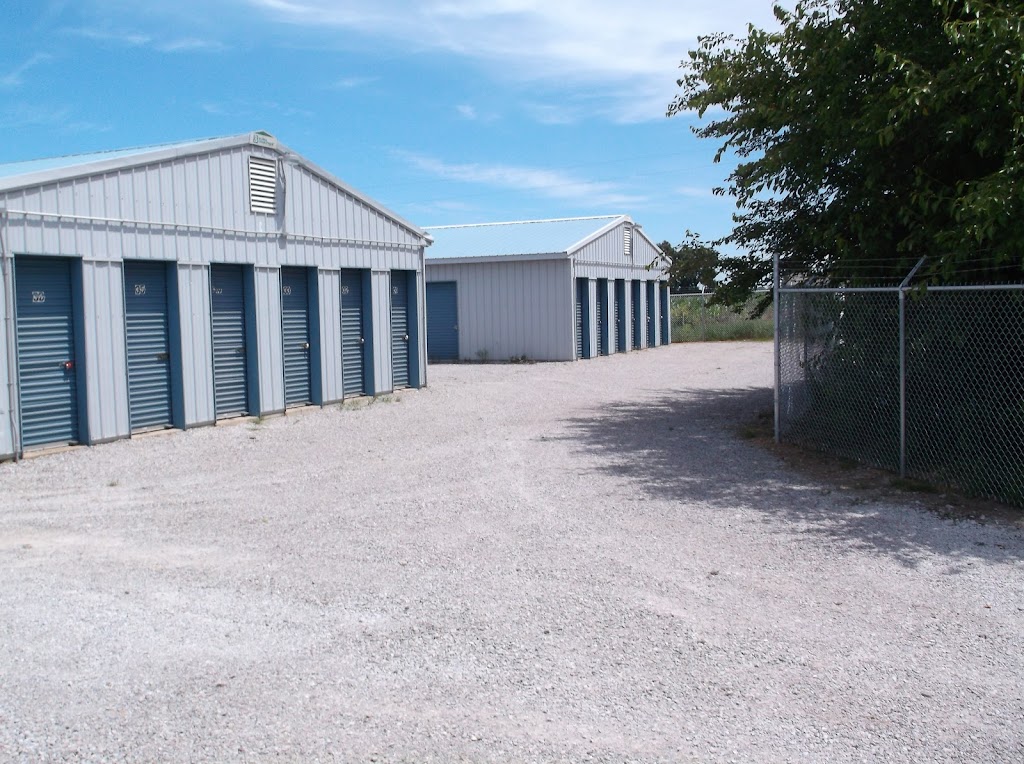 Heartland Storage Sturgis US-12 | 25040 US-12, Sturgis, MI 49091, USA | Phone: (269) 237-1935