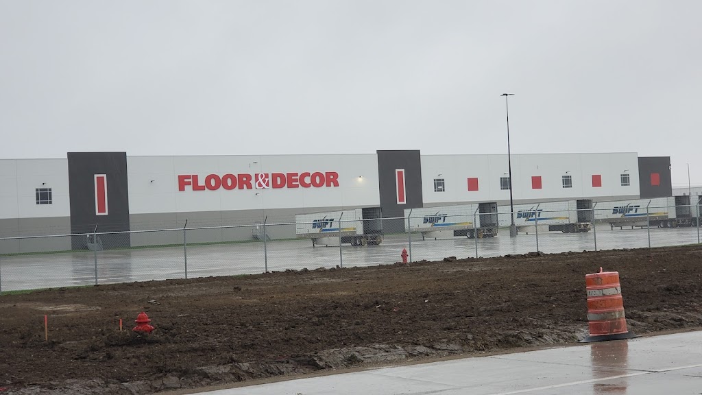 Floor & Decor Distribution Center | 5120 Cedar Port Pkwy, Mont Belvieu, TX 77523, USA | Phone: (281) 204-6806