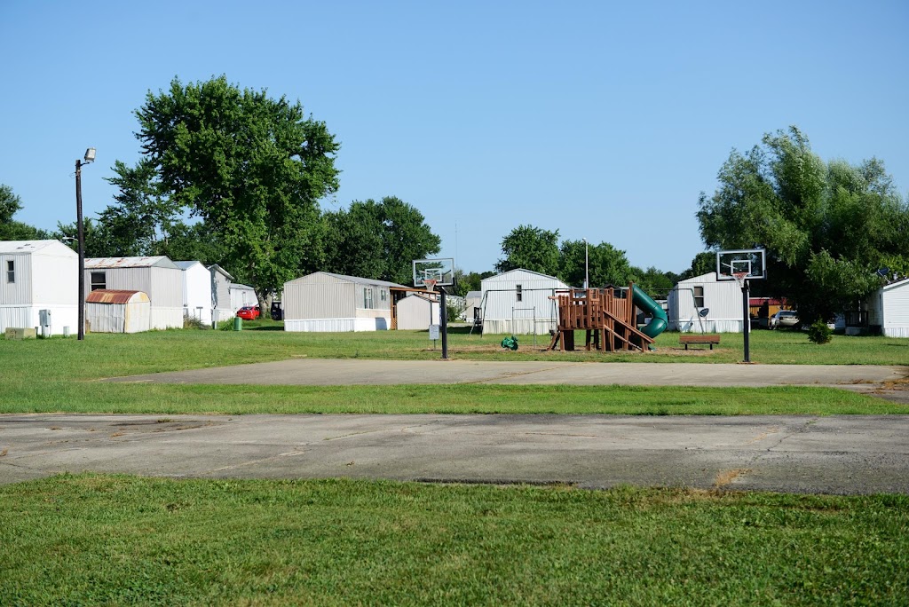 Copperstone Pointe Mobile Home Park | 160 Park Dr, La Grange, KY 40031, USA | Phone: (502) 663-3503