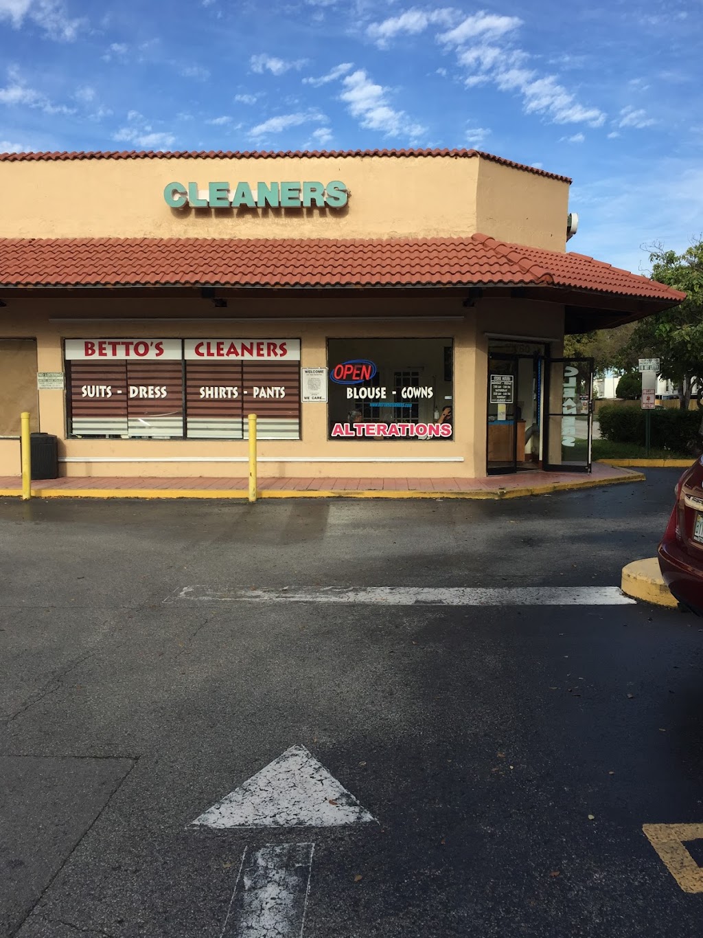 BETTOS CLEANERS | 13780 SW 84th St, Miami, FL 33183, USA | Phone: (305) 408-9959