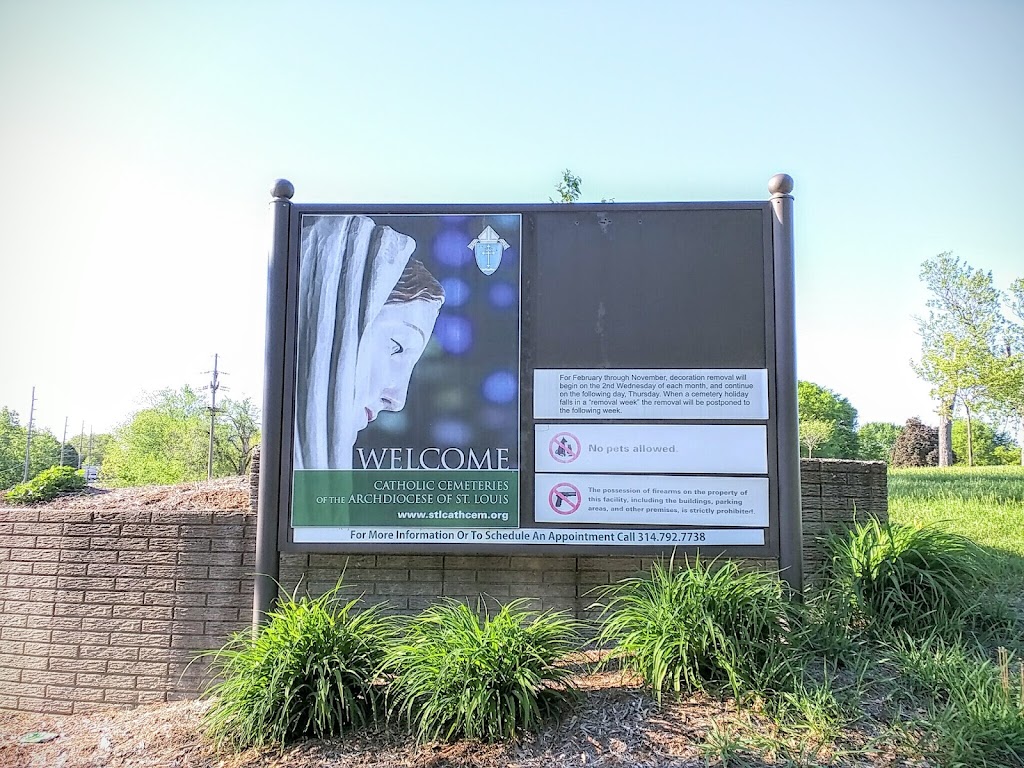 St Charles Borromeo Catholic Cemetery | W Randolph St, St Charles, MO 63301, USA | Phone: (314) 792-7738