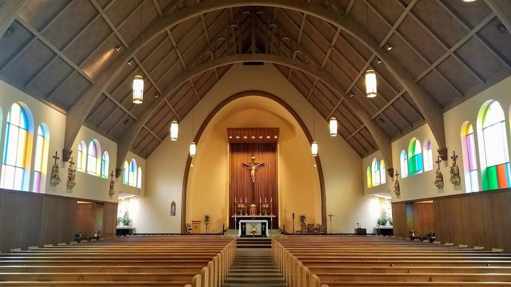 Holy Cross Catholic Church | 5510 N 44th St, Tacoma, WA 98407, USA | Phone: (253) 759-3368