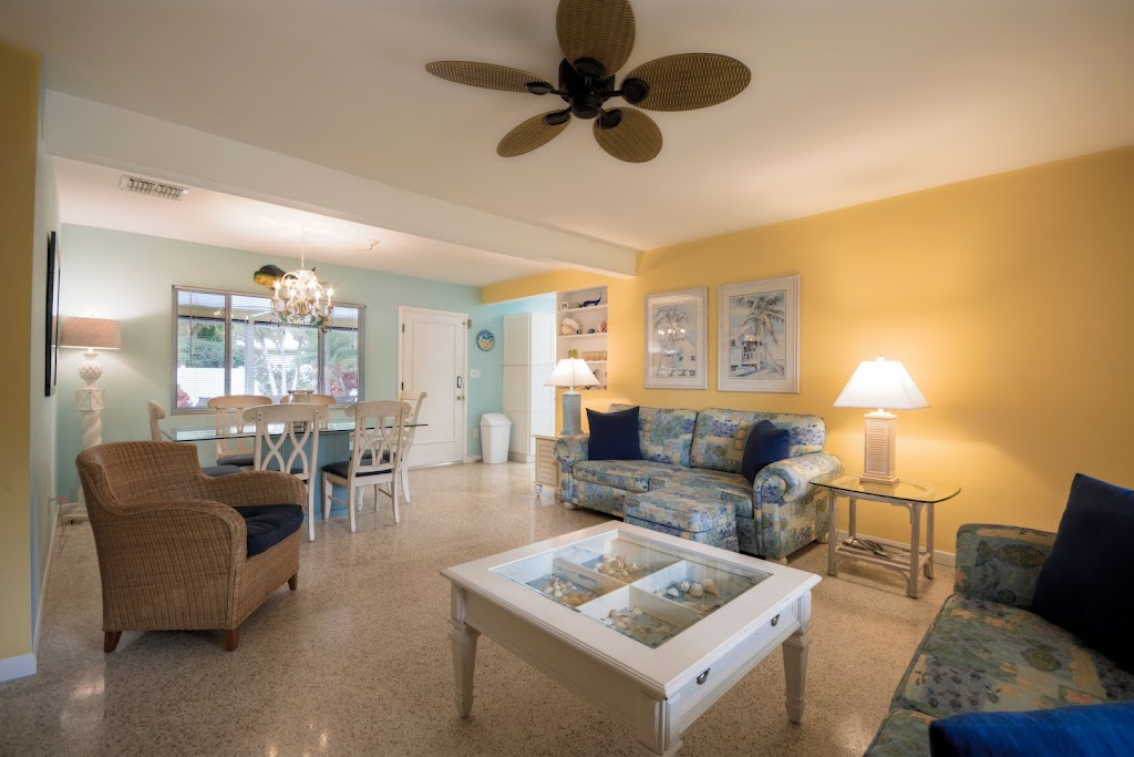 Clearwater Beach FUN Vacation Rentals | 918 Lantana Ave, Clearwater, FL 33767, USA | Phone: (812) 343-5365