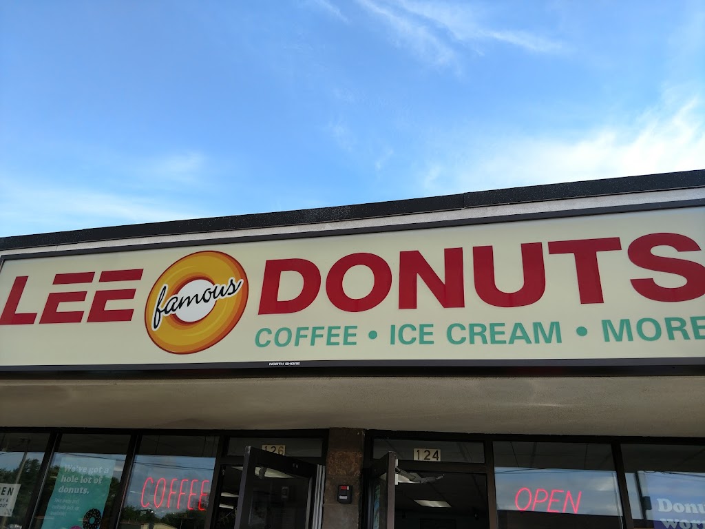Lee Donuts | 124 Peterson Rd, Libertyville, IL 60048, USA | Phone: (847) 816-7764
