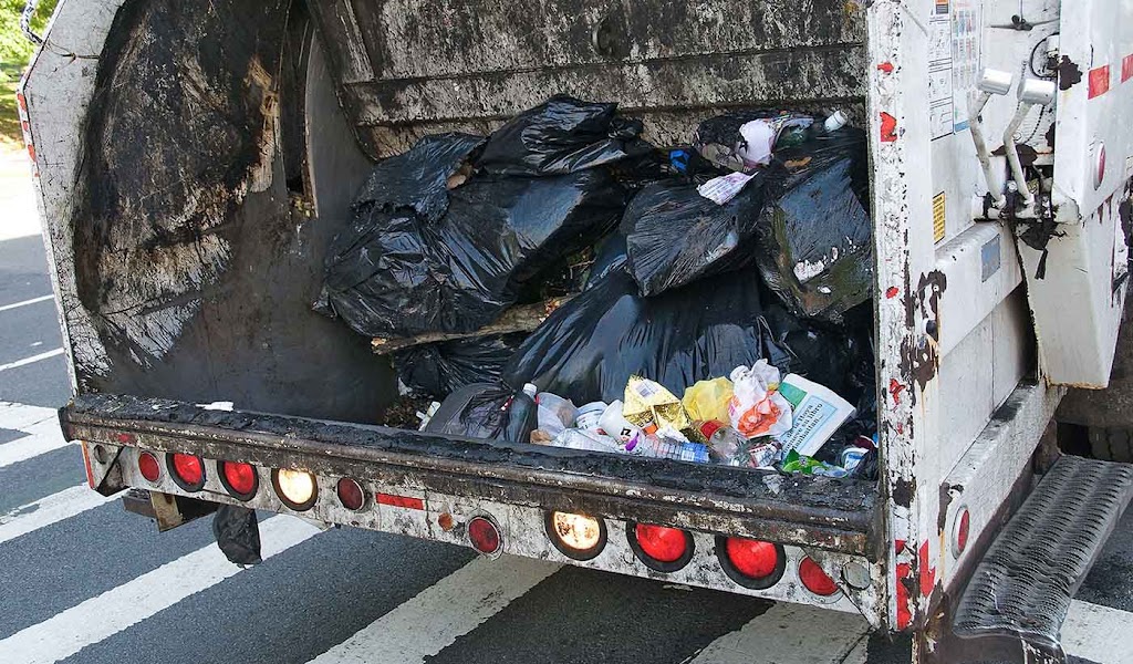 MD Moving and Junk Removal | 6714 Townbrook Dr Apt C, Baltimore, MD 21207, USA | Phone: (443) 431-4889