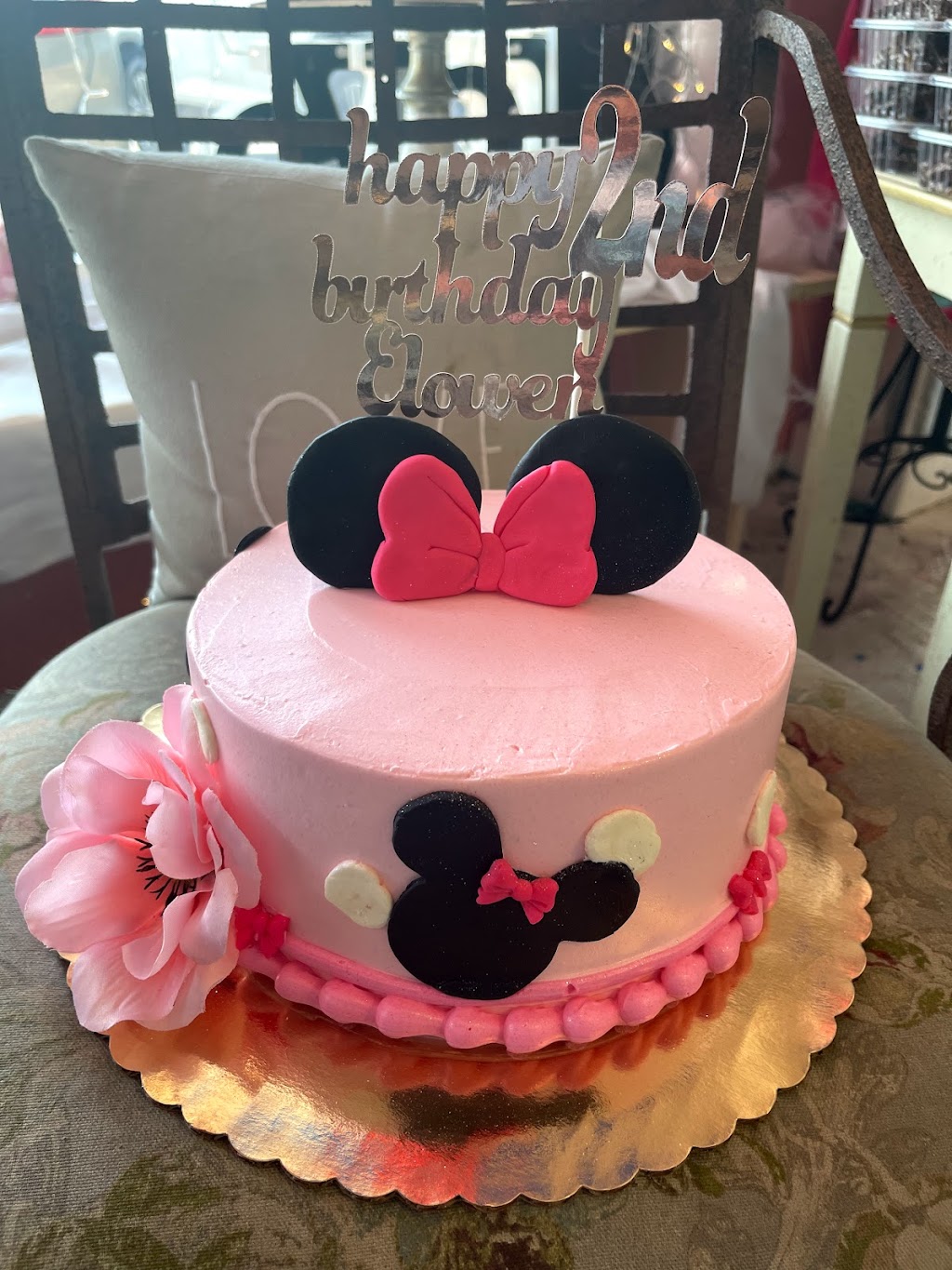 Sugar and Lace Bakery | 15414 N 19th Ave Ste B, Phoenix, AZ 85023 | Phone: (480) 287-6102