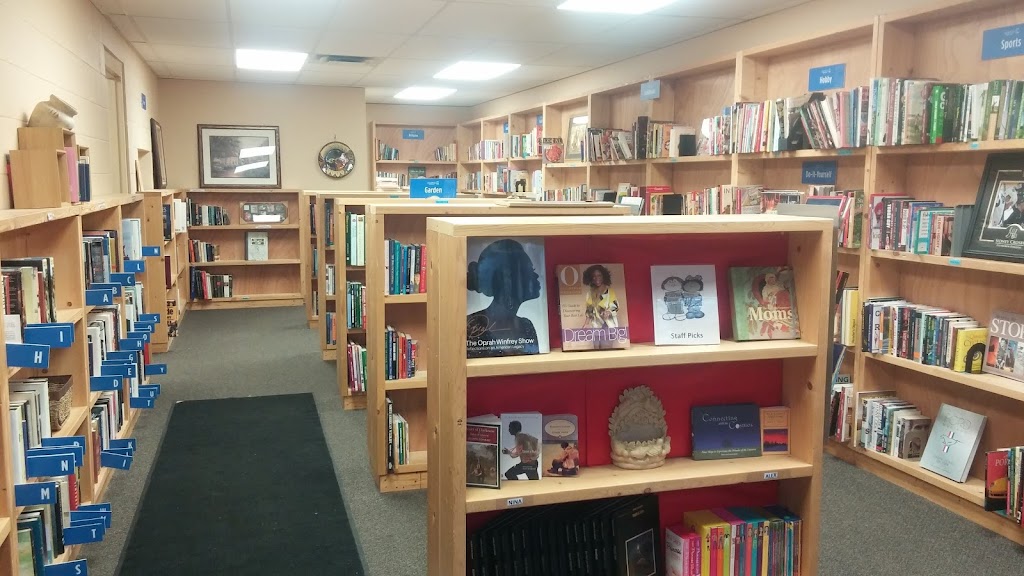 Goodwill Bookstore & Donation Centre | 298 Lauzon Rd, Windsor, ON N8S 3L6, Canada | Phone: (519) 946-0296