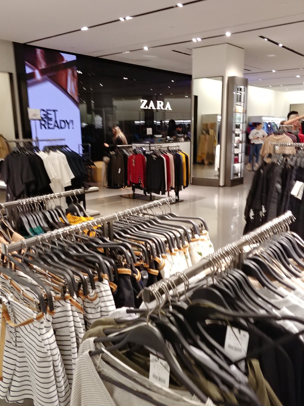 Zara | 13350 Dallas Pkwy, Dallas, TX 75240, USA | Phone: (972) 392-0622