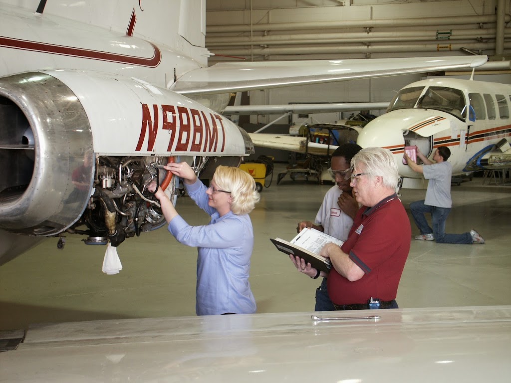 Metro Tech Aviation Career Campus | 5600 S MacArthur Blvd, Oklahoma City, OK 73179, USA | Phone: (405) 595-5501