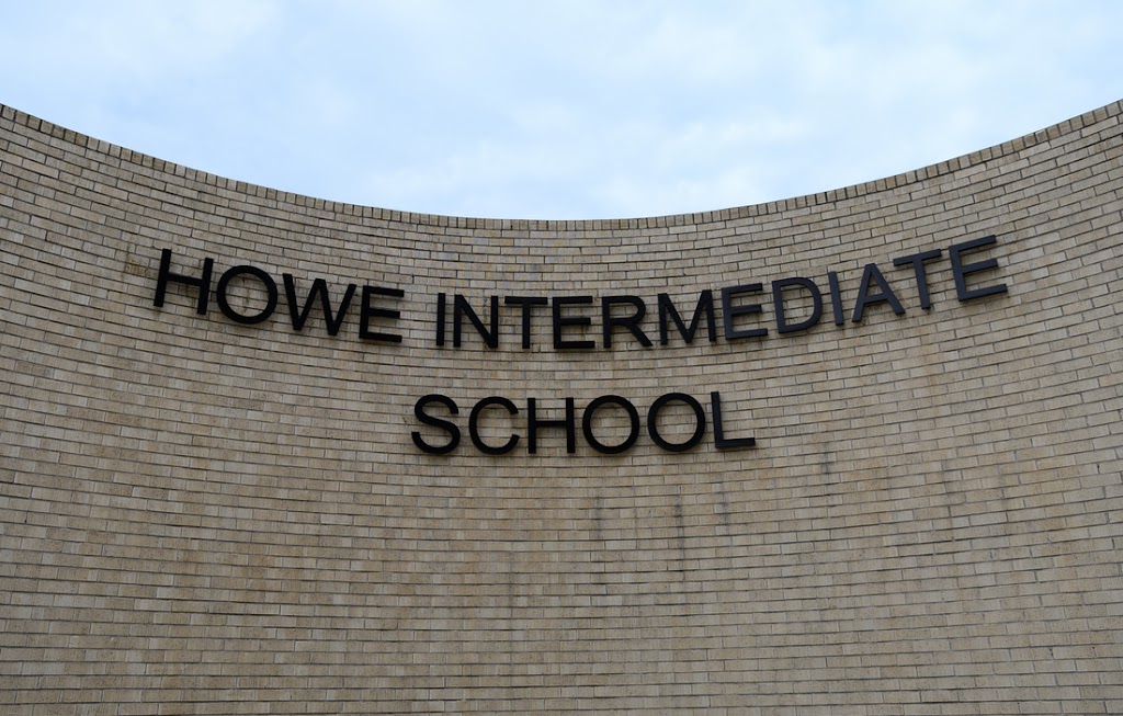 Howe Intermediate School | 315 Roberts St, Howe, TX 75459, USA | Phone: (903) 745-4200