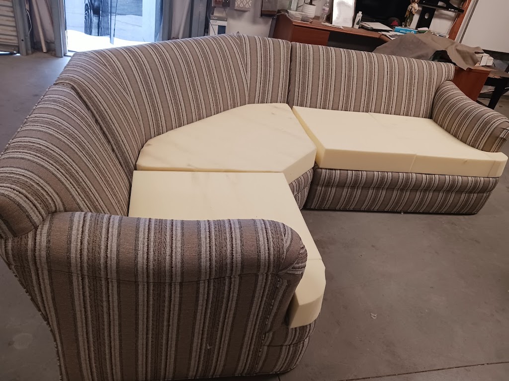 DL CUSTOM UPHOLSTERY | 15748 Mesa St, Hesperia, CA 92345, USA | Phone: (626) 409-5071