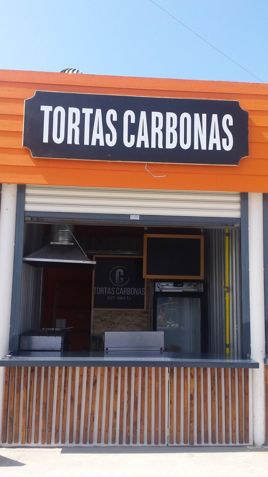 Tortas Carbonas | #1207-1, Local B, Blvd. Benito Juárez, Playas Rosarito, 22710 Rosarito, B.C., Mexico | Phone: 661 107 9333