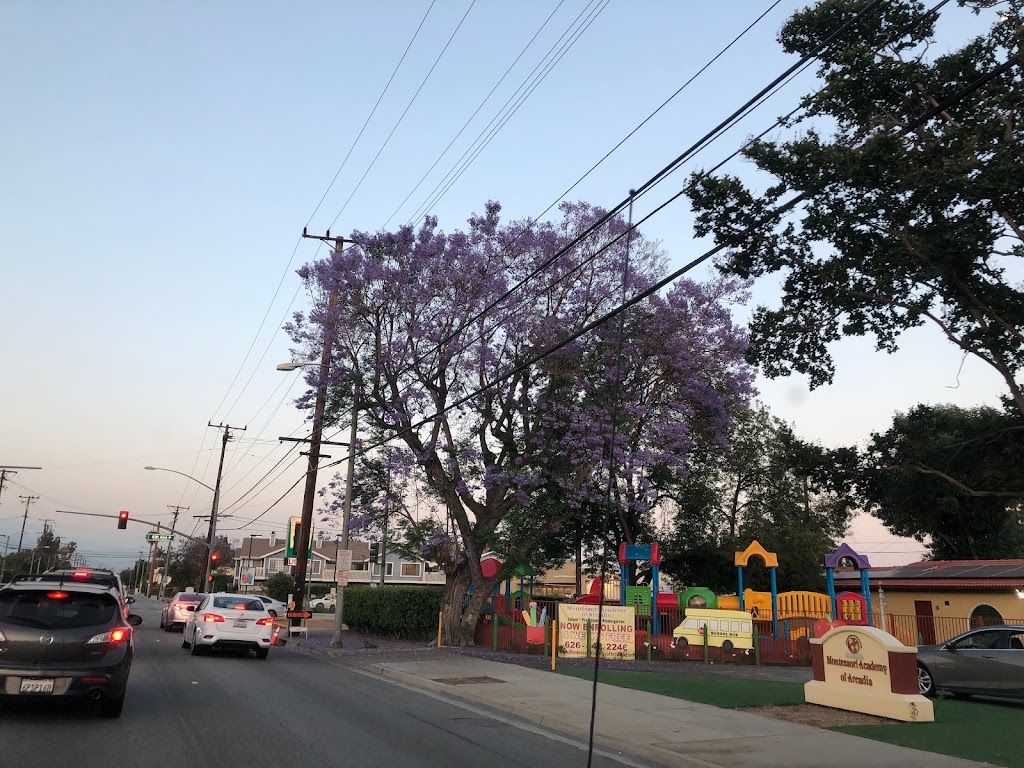 Montessori Academy of Arcadia | 940 W Duarte Rd, Monrovia, CA 91016, USA | Phone: (626) 447-2246