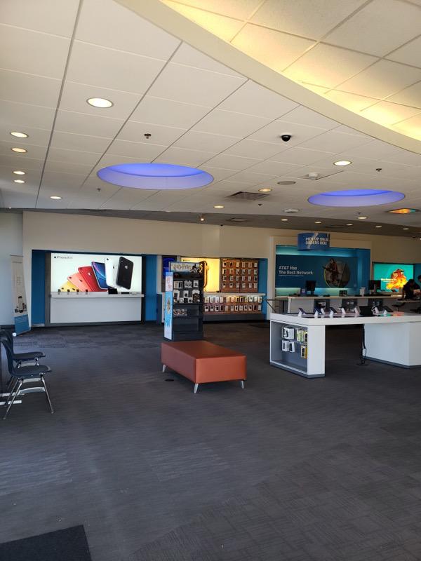 AT&T Store | 651 Barnes Dr Bldg 2, Ste 206, San Marcos, TX 78666, USA | Phone: (512) 392-5229