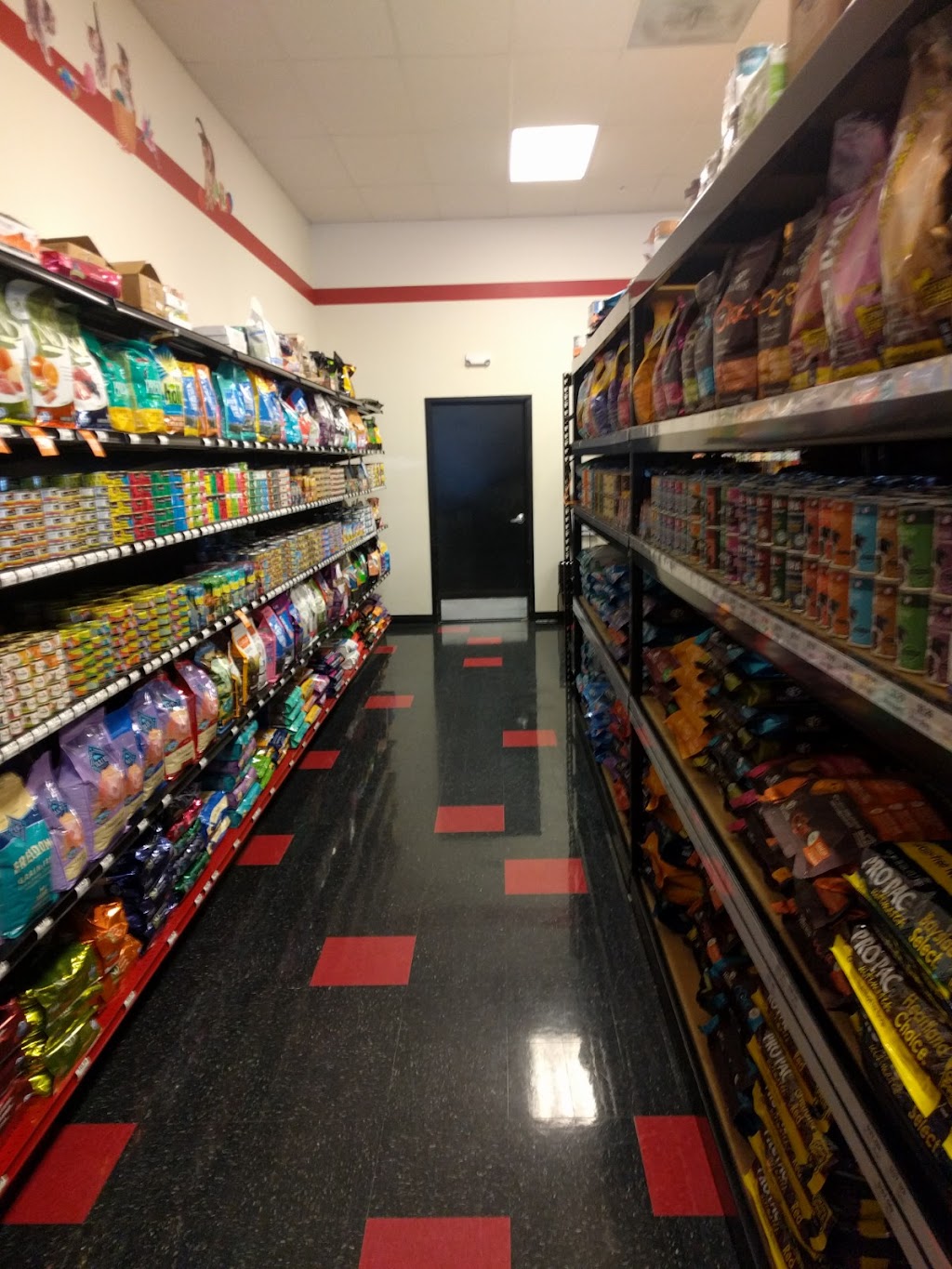 Chuck & Dons Pet Food & Supplies | 6380 S Parker Rd #107, Aurora, CO 80016 | Phone: (303) 577-1198