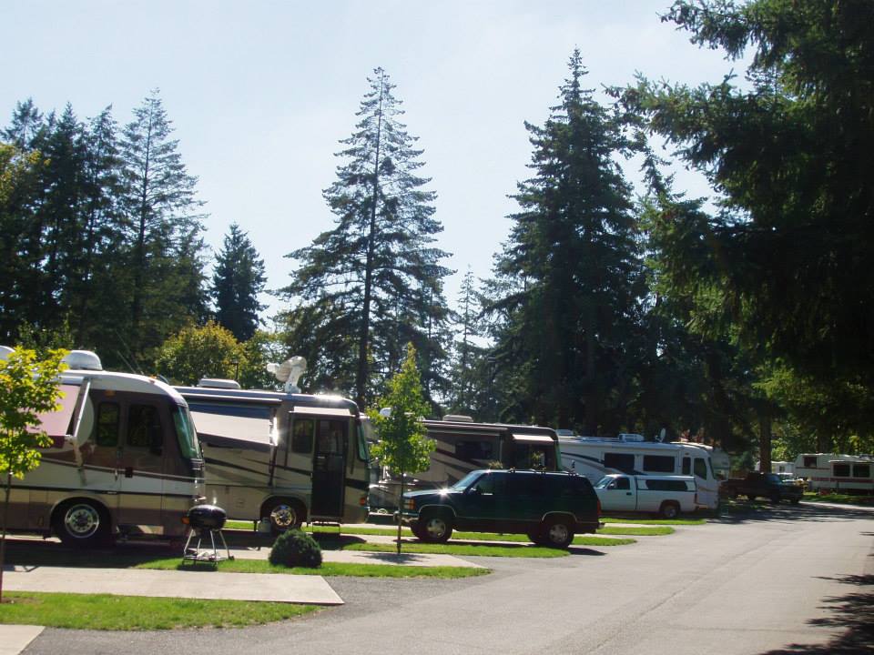 Aurora Acres RV Park | 21599 Dolores Way NE, Aurora, OR 97002, USA | Phone: (503) 610-4443