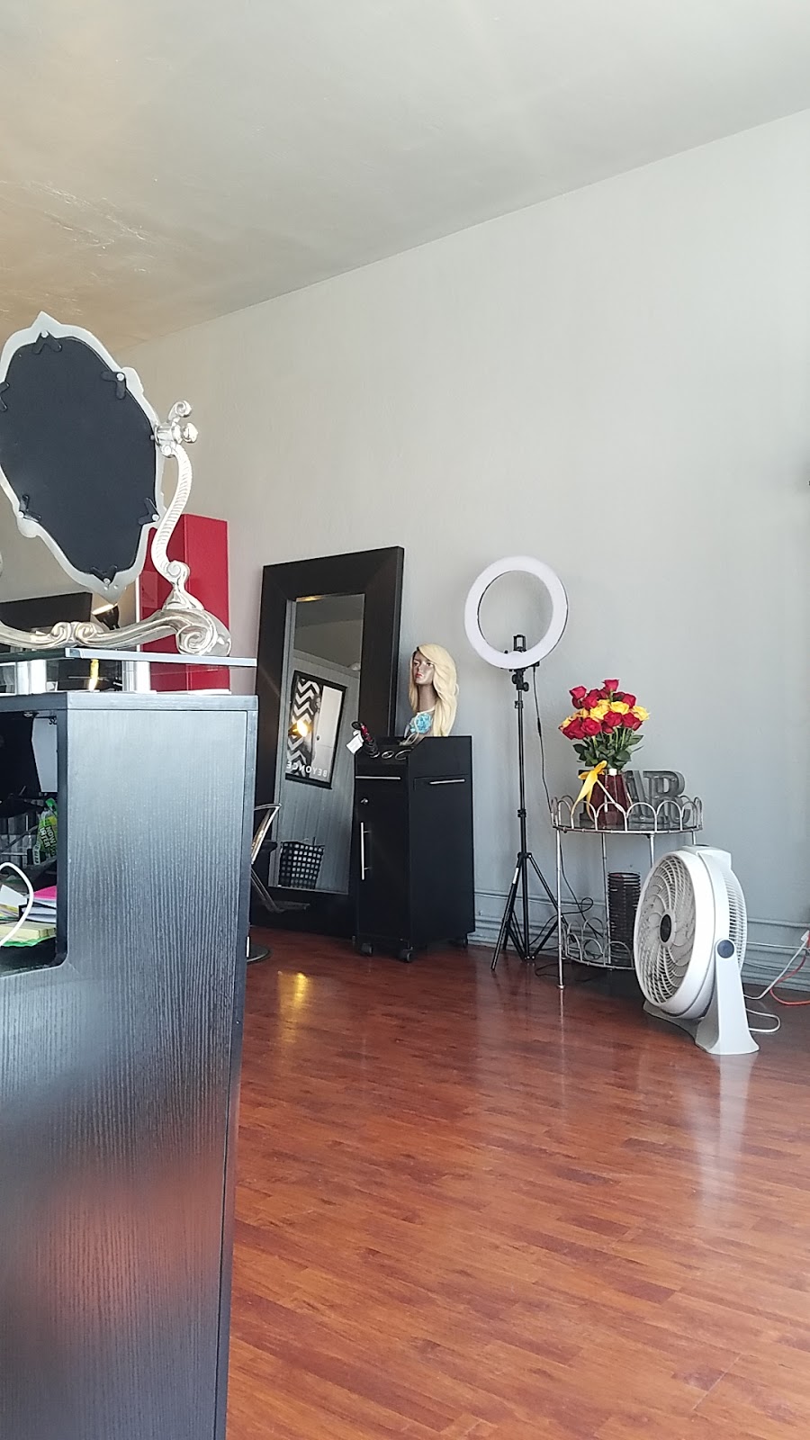 Paparazzi Beauty Bar | 6208 La Salle Ave, Oakland, CA 94611, USA | Phone: (510) 472-8526