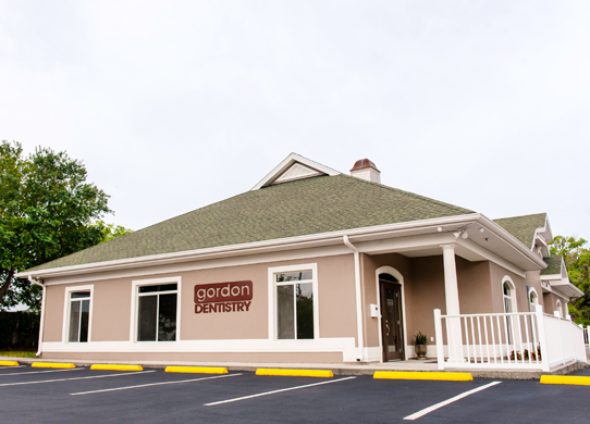 Gordon Dentistry, Nicole T. Gordon, DMD | 3603 US-19 ALT Suite A, Palm Harbor, FL 34683, USA | Phone: (727) 724-4227