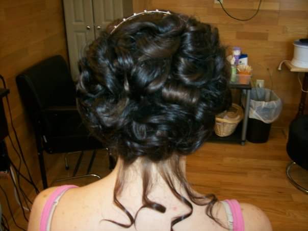 Krickets Country Salon | 1227 Morrison School Rd, Stuart, VA 24171, USA | Phone: (276) 930-6088