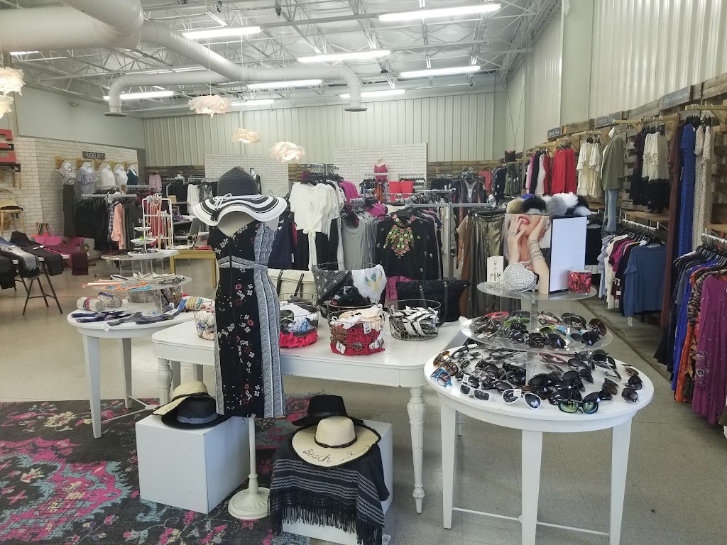 Bobbi + Bricka | 84 Commercial Rd, Huntington, IN 46750 | Phone: (866) 598-8904