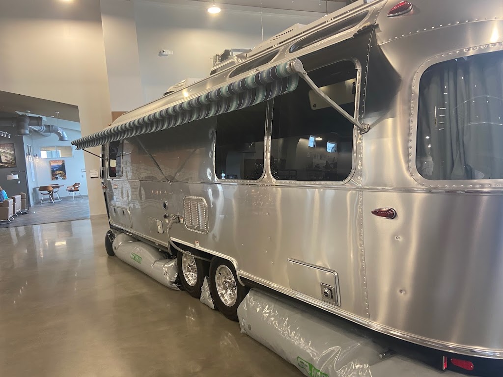 Colonial Airstream | 595 NJ-33 Suite A, Millstone, NJ 08535, USA | Phone: (732) 367-4499