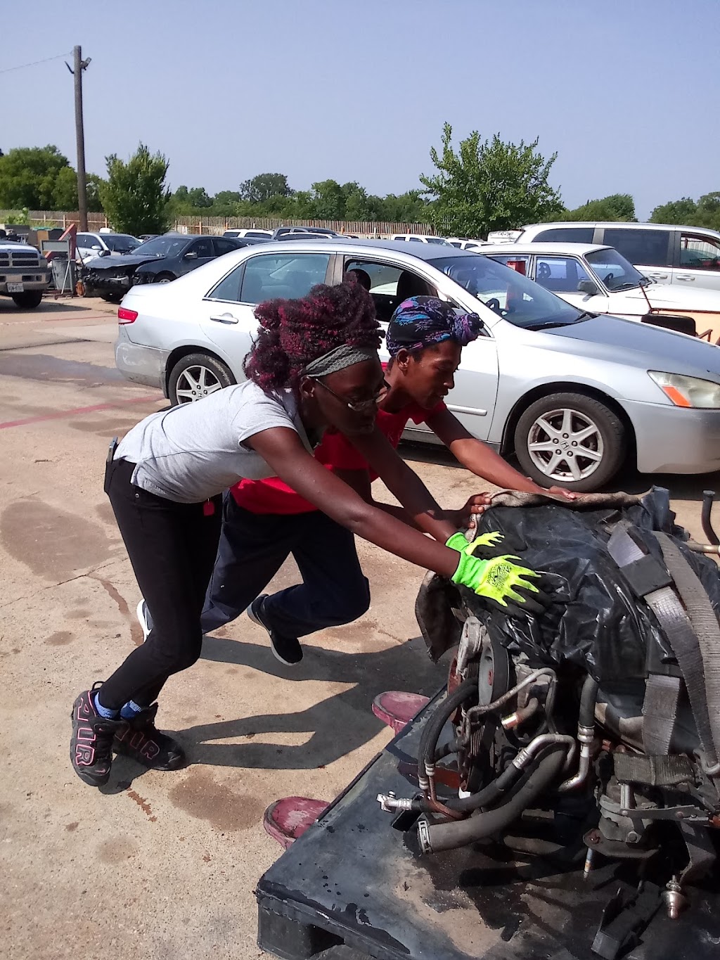 Hoggs Automotive Training Academy, Inc. | 802 S Buckner Blvd Ste.217, Dallas, TX 75217, USA | Phone: (214) 810-8289