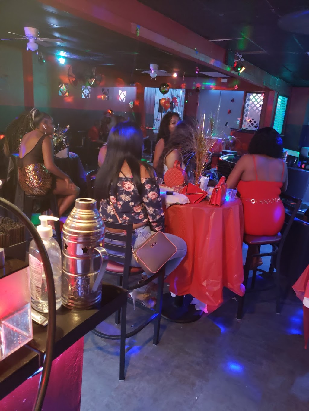 Fire & Flare Lounge | 13515 Bammel North Houston Rd, Houston, TX 77066, USA | Phone: (281) 836-5769