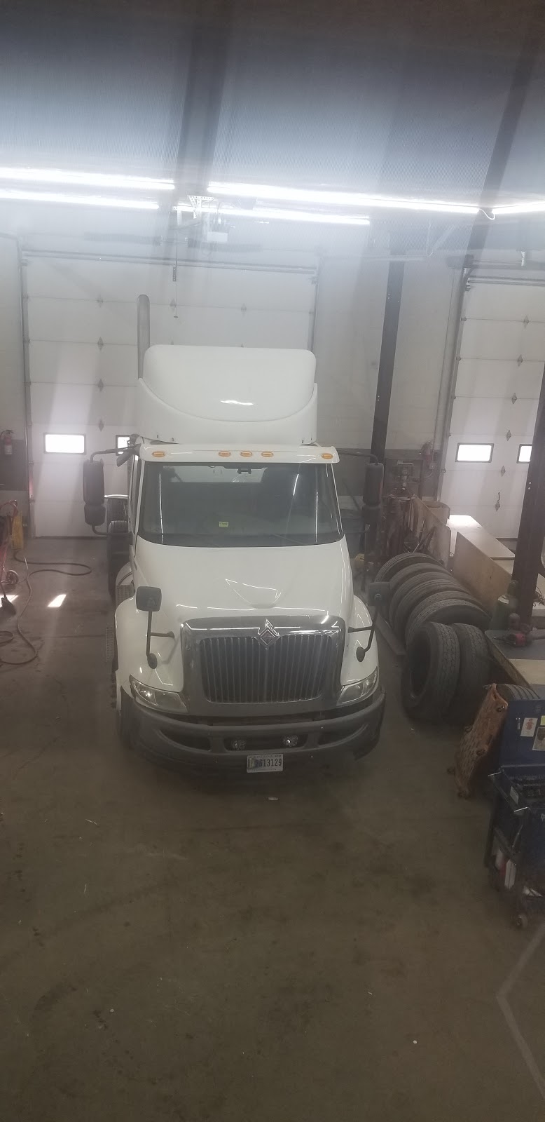 Big Rig Truck and Trailer | 7401 Brookville Rd, Indianapolis, IN 46239 | Phone: (317) 699-0673