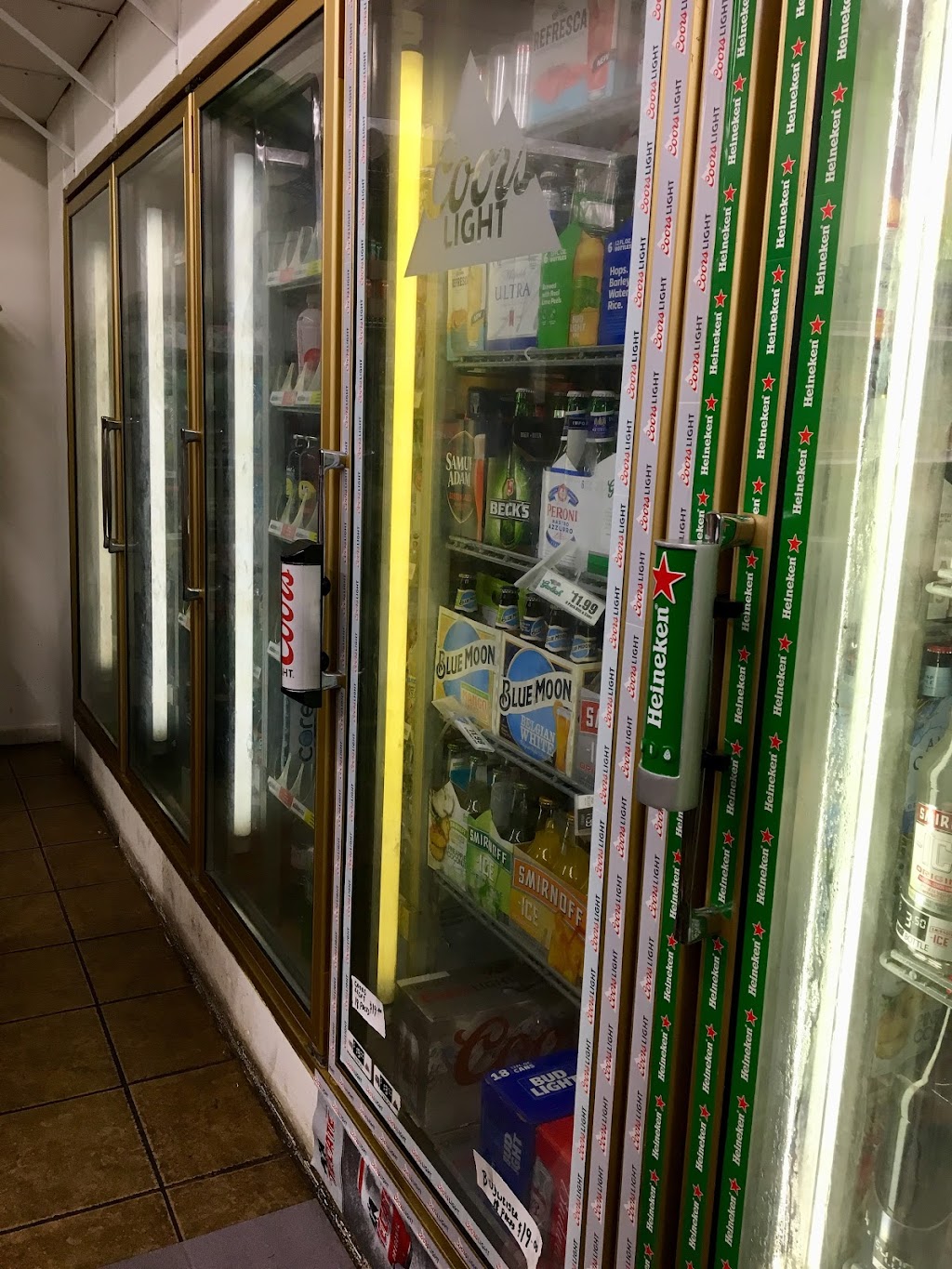 Acatlan Deli & Grocery | 585 Midland Ave, Staten Island, NY 10306, USA | Phone: (718) 980-0089