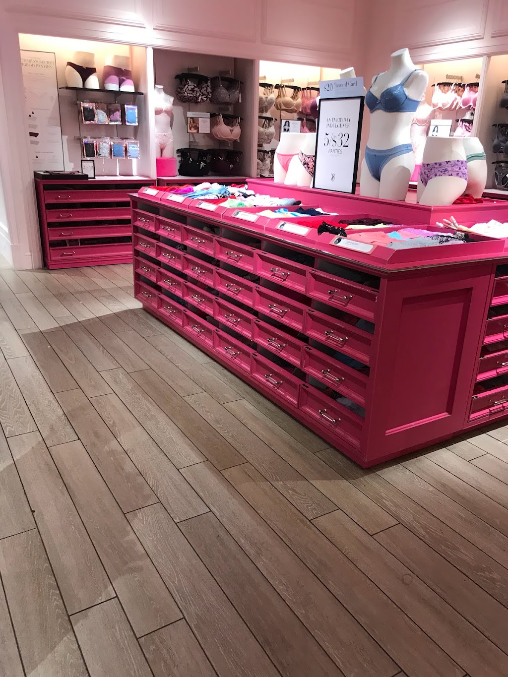 Victorias Secret | 362 Stonewood St G-23, Downey, CA 90241, USA | Phone: (562) 923-3512 Victorias Secret | 362 Stonewood St G-23, Downey, CA 90241, USA | Phone: (562) 923-3512