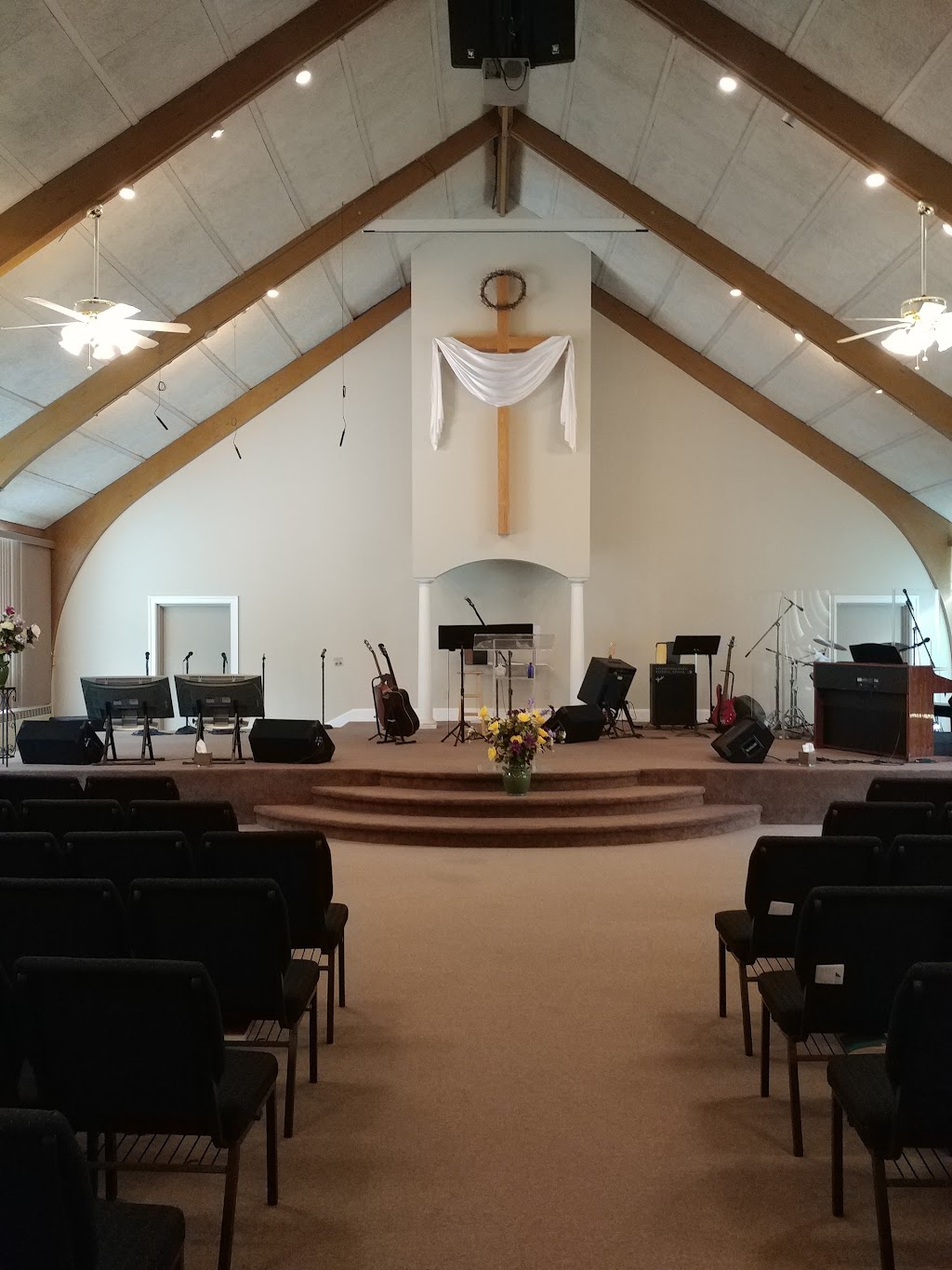 Cornerstone Christian Assembly | 1531 Ettle Dr, Barberton, OH 44203, USA | Phone: (330) 825-1199