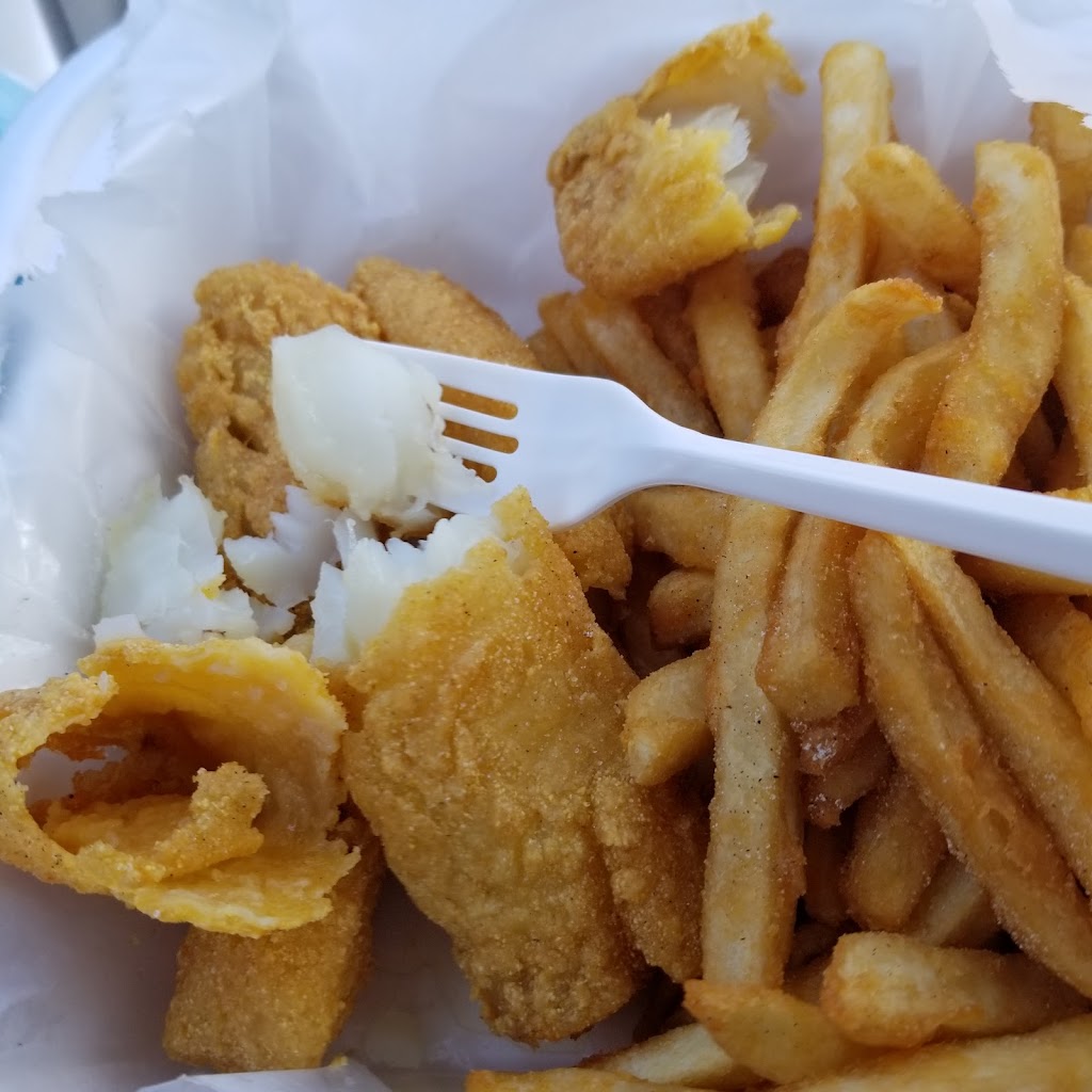 Captain Hook Fish & Chicken | 7100 Bass Lake Rd, New Hope, MN 55428, USA | Phone: (763) 533-0205