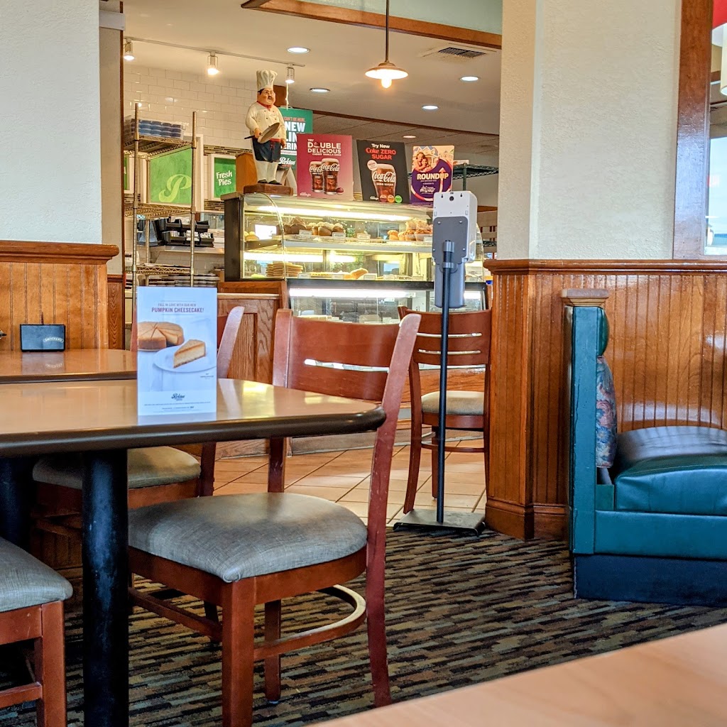 Perkins Restaurant & Bakery | 7108 Hamilton Ave, Cincinnati, OH 45231, USA | Phone: (513) 728-2170